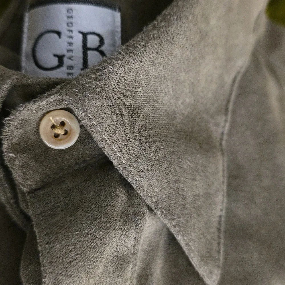 Geoffrey Beene Khaki Olive Microsueded Button Down Shirt Relaxed Large - Picture 4 of 14